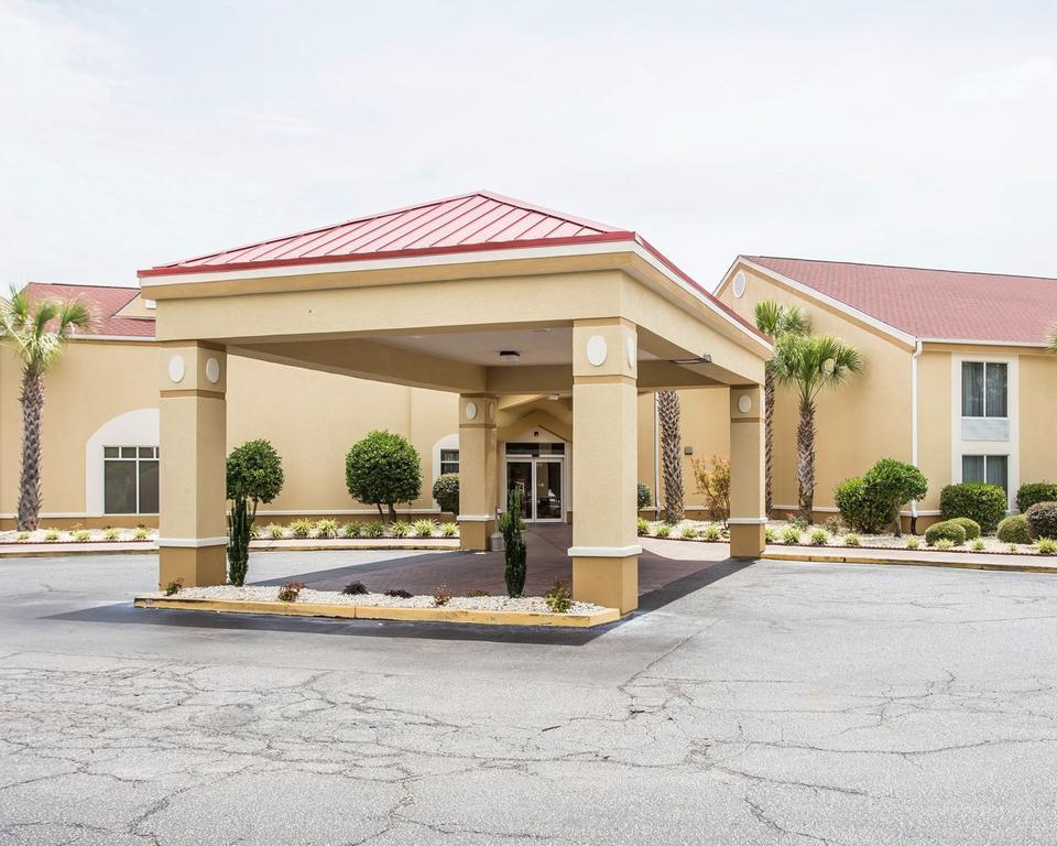 Comfort Inn & Suites Walterboro I-95 Dış mekan fotoğraf